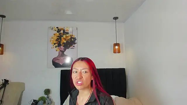 Scarlett  bell online show from 10/24/25, 01:18