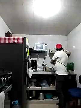 RogueTraveler online show from 01/22/25, 12:38