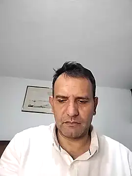 RogueTraveler online show from 01/28/25, 03:25