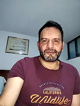 RogueTraveler online show from 02/14/25, 01:23