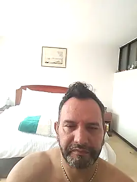 RogueTraveler online show from 02/14/25, 05:03