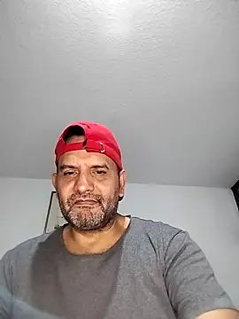 RogueTraveler online show from 09/24/25, 02:59