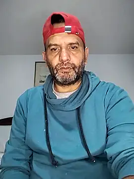 RogueTraveler online show from 10/01/25, 03:01