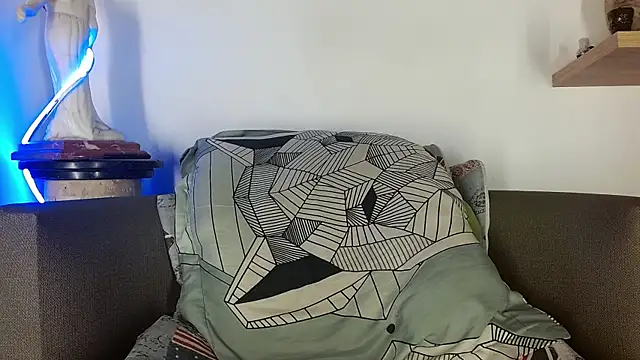 Morgann jones online show from 06/09/26, 03:51