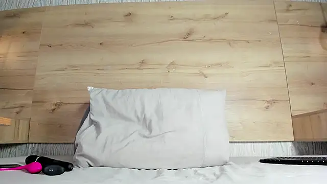 shysweets online show from 12/16/25, 02:44