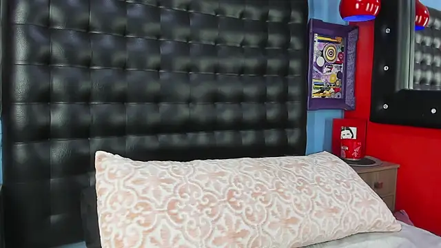 Liah Grey8 online show from 10/08/25, 10:40