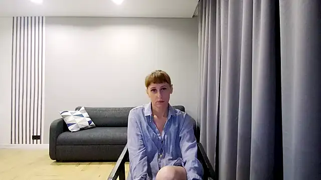 Daniella Lorente online show from 12/09/24, 01:18