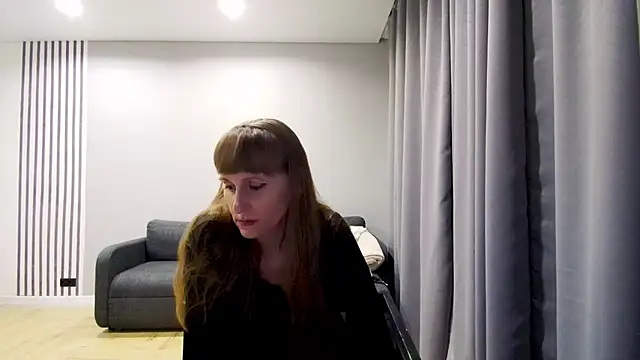 Daniella Lorente online show from 12/21/24, 07:38