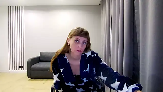 Daniella Lorente online show from 01/12/25, 04:21