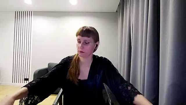 Daniella Lorente online show from 01/19/25, 09:34
