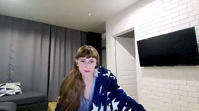 Daniella Lorente online show from 02/15/26, 09:00