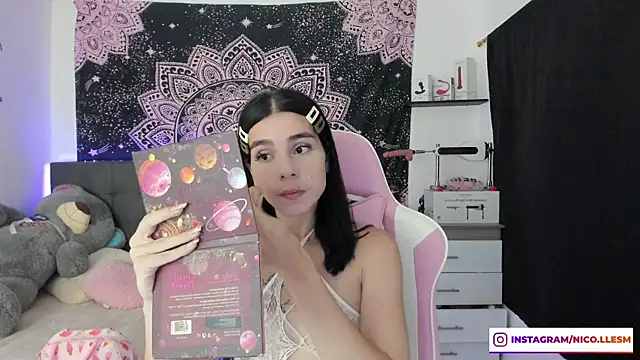 jade dakota   online show from 01/19/25, 12:49