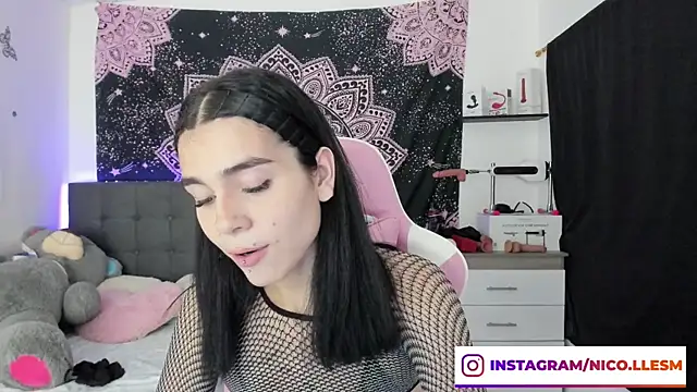 jade dakota   online show from 01/22/25, 10:48