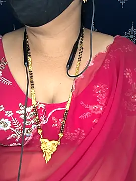 Snapshot of Queen_sakshi chatting on 01/10/26, 04:53 Queen sakshi online show from 01/10/26, 04:53