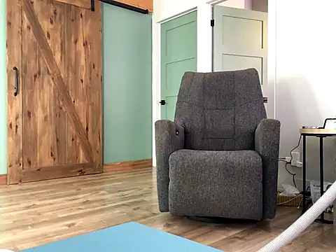 Frankdick01 online show from 11/16/25, 03:39