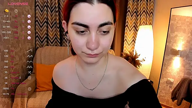 hannacheekss  online show from 09/16/25, 02:12