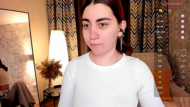 hannacheekss  online show from 10/09/25, 02:09