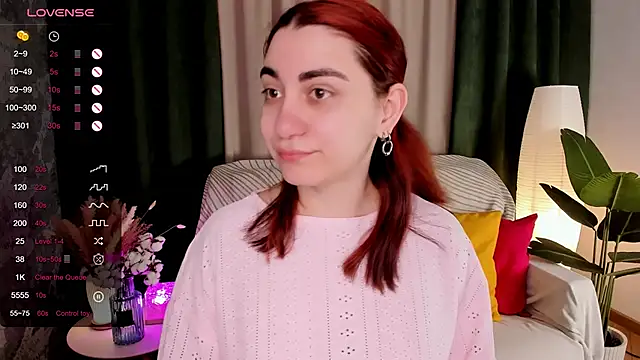 hannacheekss  online show from 05/01/26, 02:05