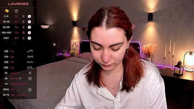 hannacheekss  online show from 05/13/26, 02:09