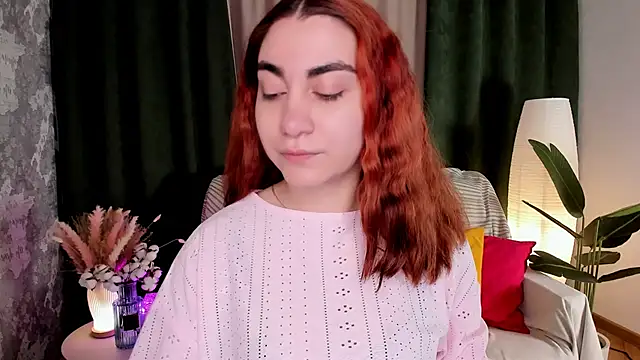 hannacheekss  online show from 05/26/26, 02:07