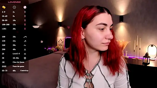 hannacheekss  online show from 07/06/26, 02:08