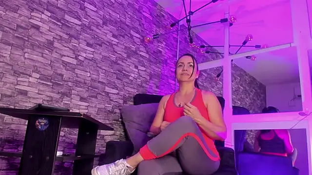 monicarousey online show from 01/11/25, 10:40
