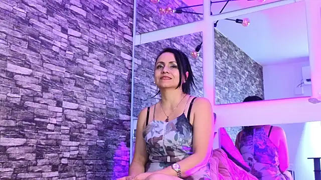 monicarousey online show from 02/12/25, 10:46
