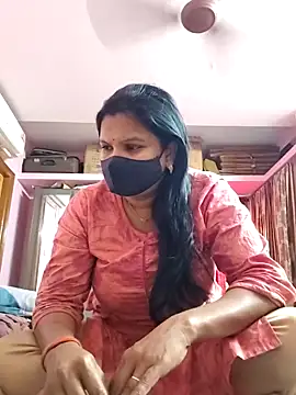 Lilly-queen online show from 03/18/25, 11:08