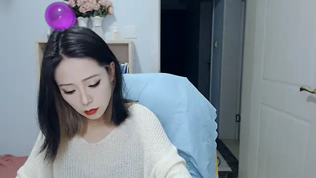 Snapshot of SuSushi728 chatting on 05/23/26, 02:43 SuSushi728 online show from 05/23/26, 02:43