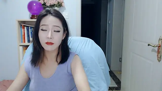 Snapshot of SuSushi728 chatting on 06/09/26, 03:34 SuSushi728 online show from 06/09/26, 03:34