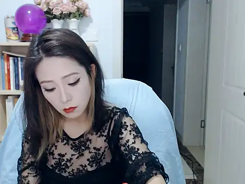 SuSushi728 online show from 06/25/26, 04:11