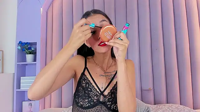 ChanelAdamss  online show from 01/17/25, 07:49
