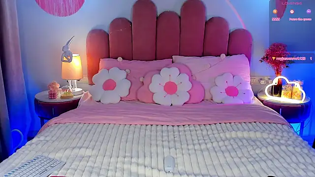 GiaCale online show from 09/14/25, 12:26