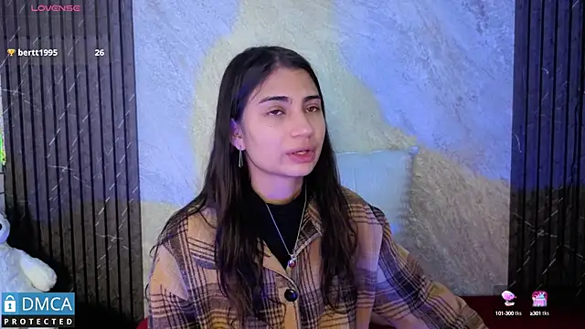 Snapshot of SolBeaumont1 chatting on 10/08/25, 07:00 SolBeaumont1 online show from 10/08/25, 07:00