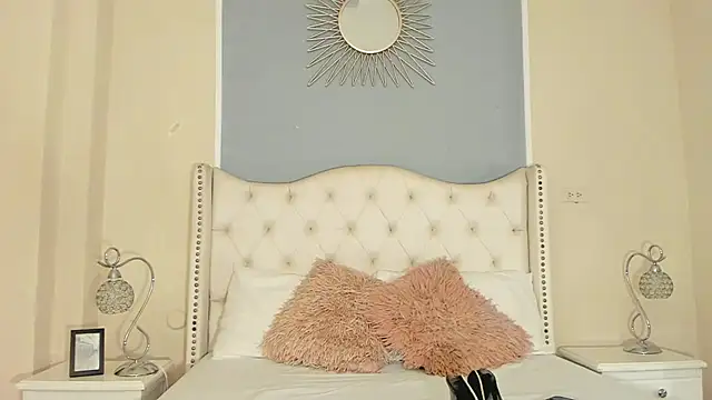 Ambar Collingg online show from 03/04/25, 01:28