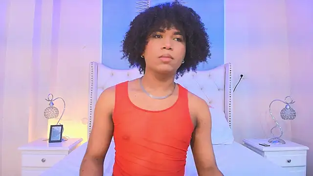 Snapshot of Ambar_Collingg chatting on 10/09/25, 02:04 Ambar Collingg online show from 10/09/25, 02:04