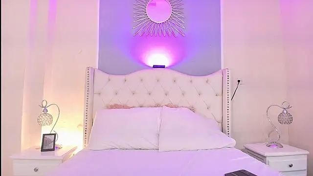 Snapshot of Ambar_Collingg chatting on 10/10/25, 02:16 Ambar Collingg online show from 10/10/25, 02:16