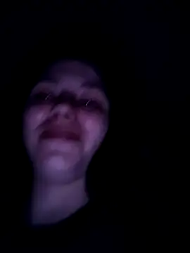 Snapshot of leeya_lee chatting on 01/25/25, 10:50 leeya lee online show from 01/25/25, 10:50