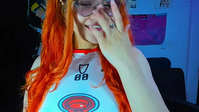 Snapshot of Lily_stone04 chatting on 10/30/25, 04:36 Lily stone04 online show from 10/30/25, 04:36