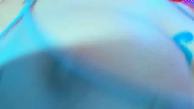 Snapshot of Lily_stone04 chatting on 12/01/25, 05:01 Lily stone04 online show from 12/01/25, 05:01