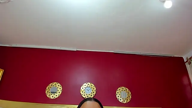 EileenBenzon online show from 12/10/24, 02:28