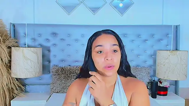 EileenBenzon online show from 09/08/25, 04:06