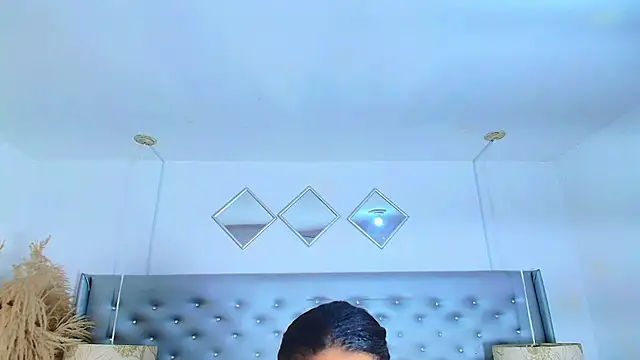 EileenBenzon online show from 09/23/25, 03:15