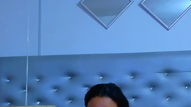 EileenBenzon online show from 07/10/26, 04:17