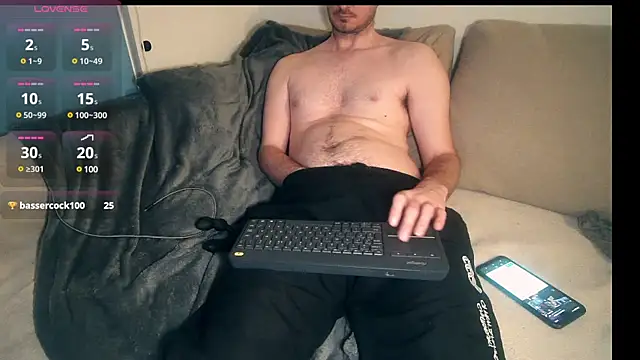 Snapshot of an4y8ot chatting on 12/06/24, 10:19 an4y8ot online show from 12/06/24, 10:19