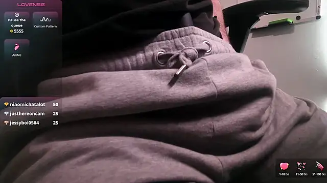 Snapshot of an4y8ot chatting on 03/04/25, 09:43 an4y8ot online show from 03/04/25, 09:43