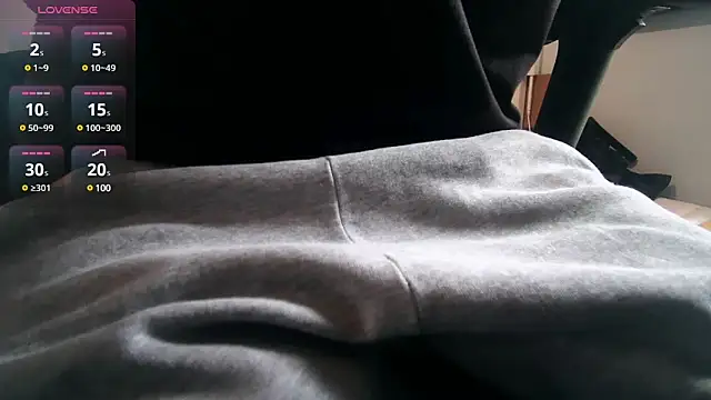 Snapshot of an4y8ot chatting on 03/22/25, 01:08 an4y8ot online show from 03/22/25, 01:08