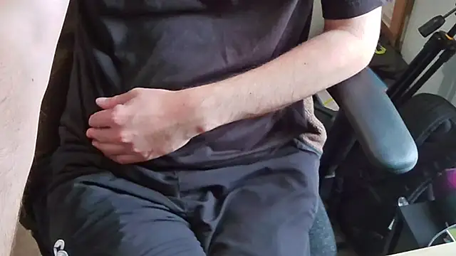 Snapshot of an4y8ot chatting on 09/30/25, 11:59 an4y8ot online show from 09/30/25, 11:59