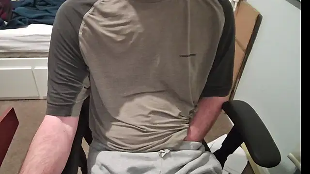 Snapshot of an4y8ot chatting on 11/04/25, 05:12 an4y8ot online show from 11/04/25, 05:12