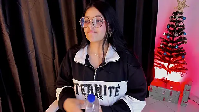 lana dol online show from 01/02/25, 12:03